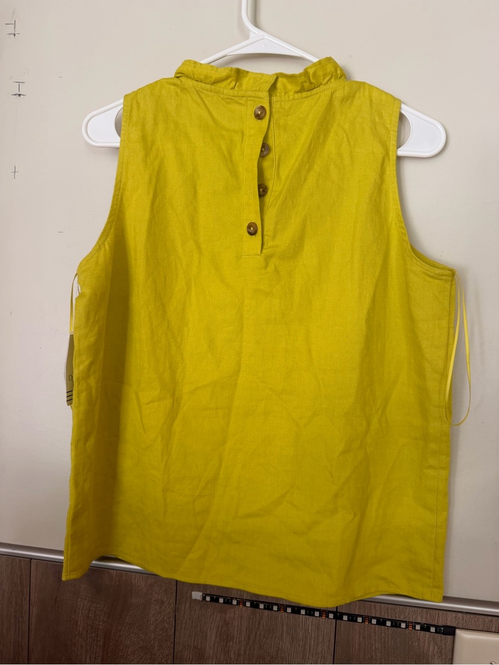 Sleeveless Top size S - Picture 5 of 6